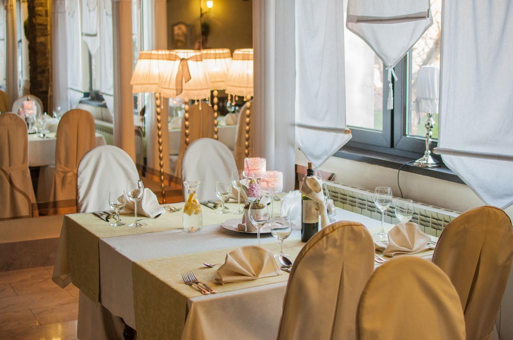 Hotel Rypsowka Újszandec Kültér fotó